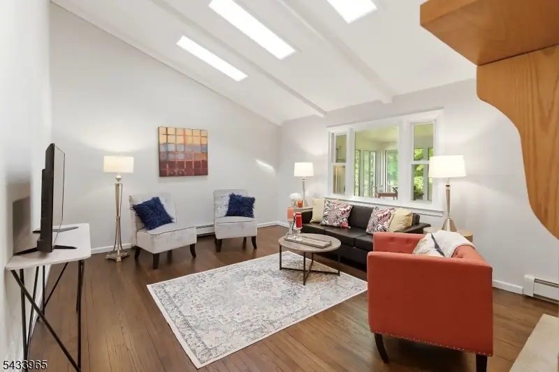 1264 Maple Hill Rd, Scotch Plains, NJ 07076 - #3