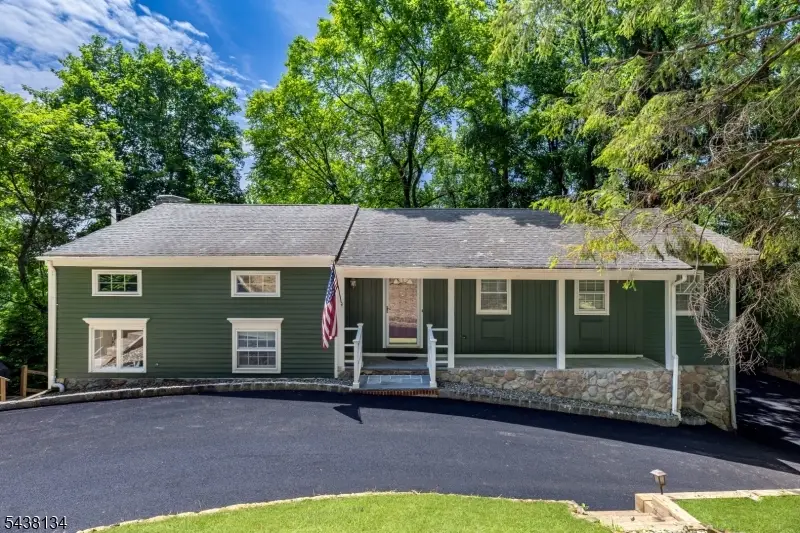 731 Long Hill Rd, Long Hill, NJ 07933 - #1