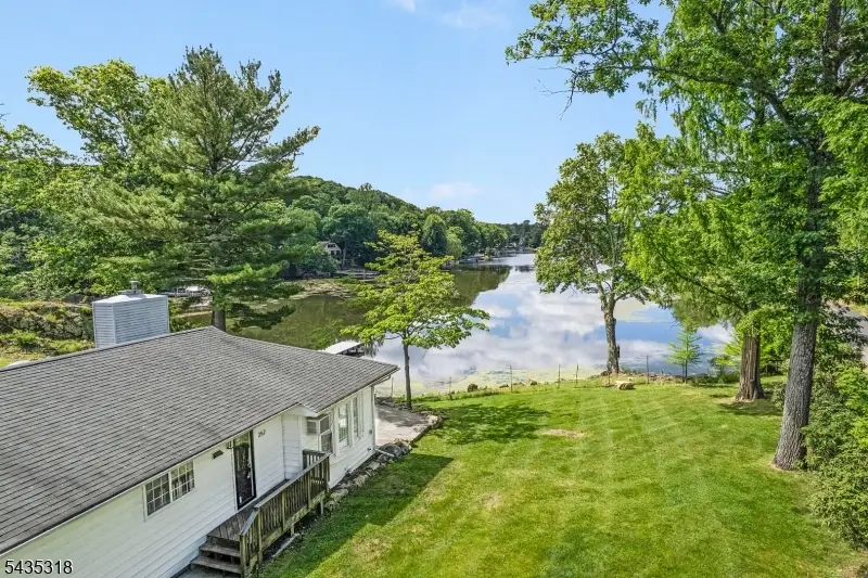 257 Hudson Ave, Hopatcong, NJ 07843 - #3