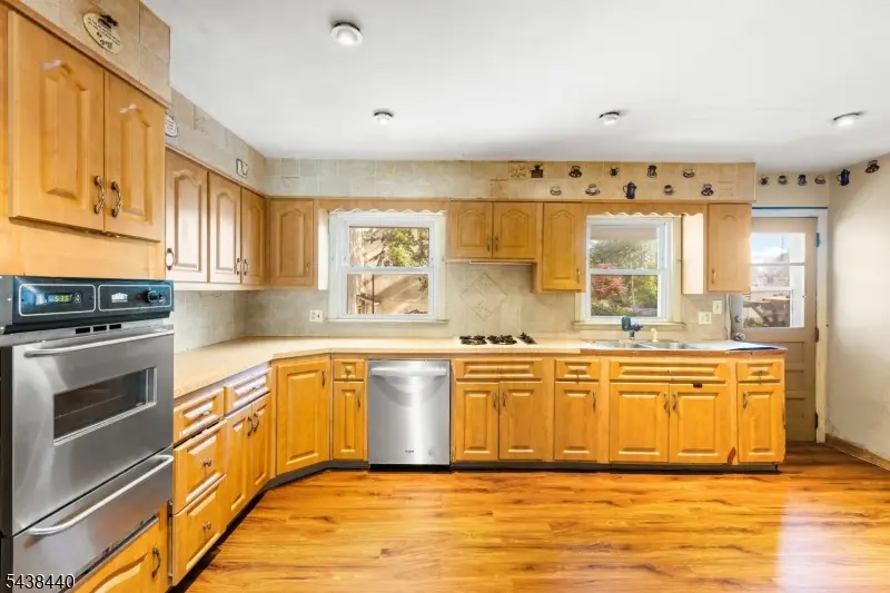 102 Hobson St, Bloomfield, NJ 07003 - #3