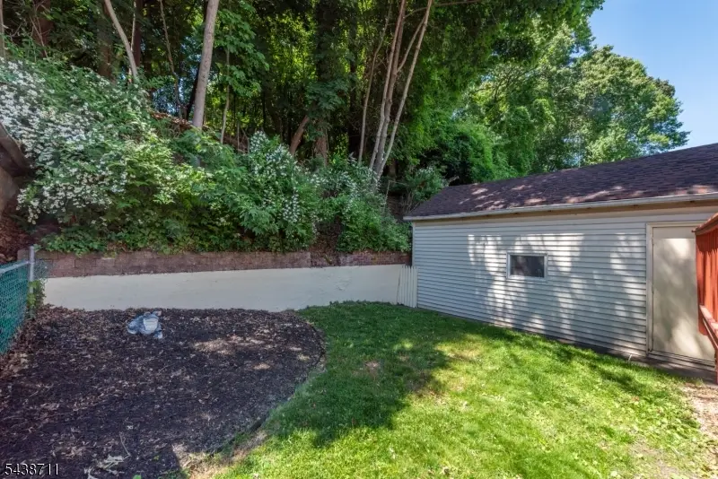 786 Broad St, Bloomfield, NJ 07003 - #3
