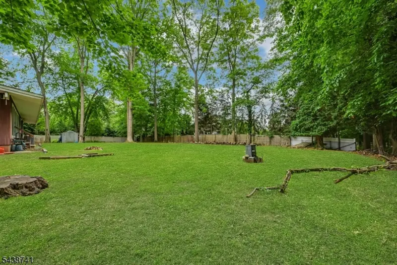2009 E Glen Ave, Washington, NJ 07676 - #2