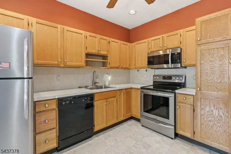 5322 Richmond Rd #322, West Milford, NJ 07480 - #1