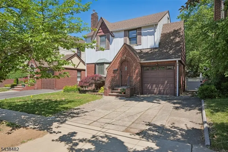 26 Ferncliff Rd, Bloomfield, NJ 07003 - #2