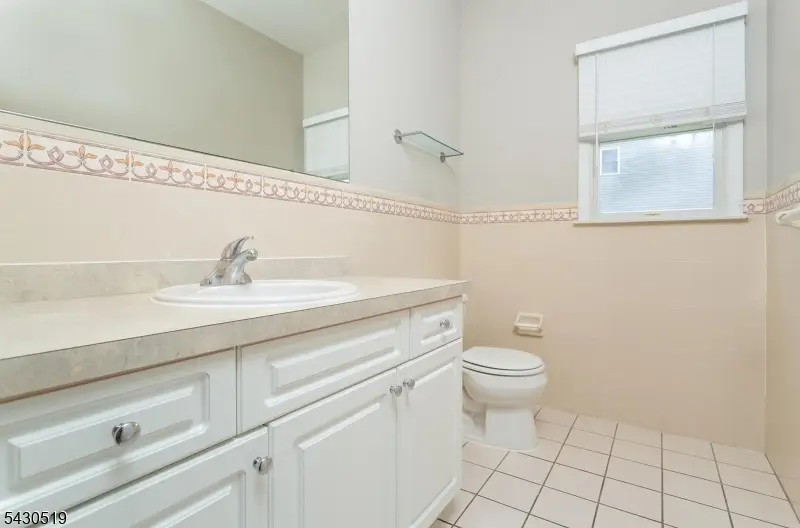 643 Old Dover Rd, Parsippany Troy Hills, NJ 07054 - #3