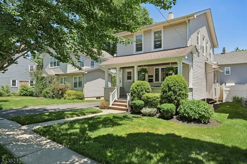 82 Vreeland Ave, Nutley, NJ 07110 - #2