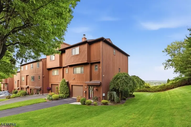 88 Metro Vista Dr, Hawthorne, NJ 07506 - #3