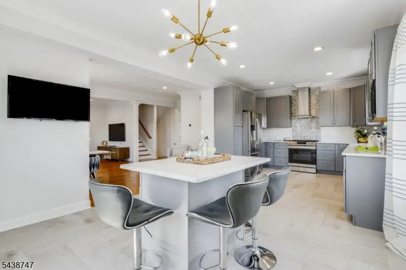 569 Springfield Ave Unit 7 #7, Berkeley Heights, NJ 07922 - #2