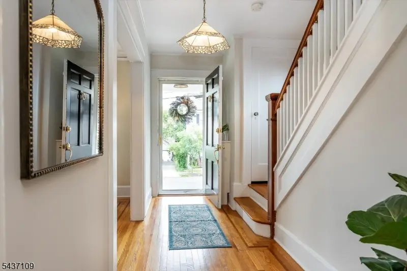 9 Amherst Ct, Maplewood, NJ 07040 - #3