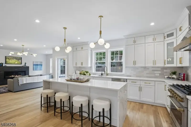 108 Baker St, Maplewood, NJ 07040 - #2
