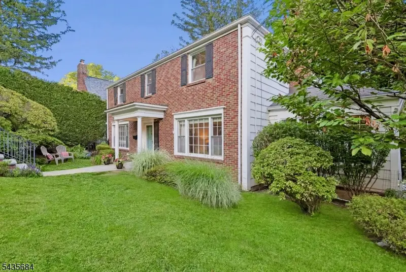 32 Undercliff Ter, West Orange, NJ 07052 - #3