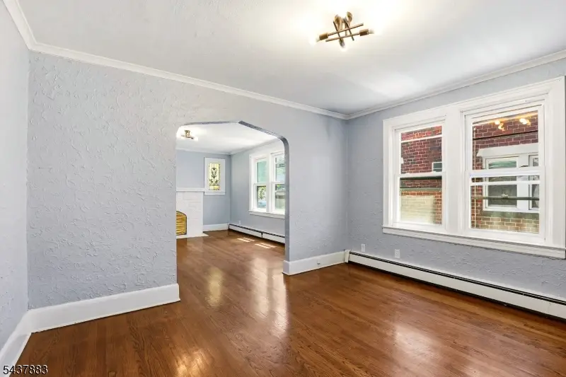 712 Sheridan Ave, Roselle, NJ 07203 - #3
