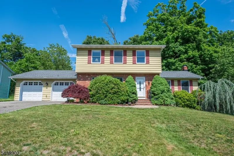 4 Hover Dr, Mount Arlington, NJ 07856 - #1