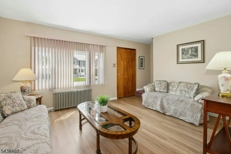 430 Myrtle Ave, Roselle Park, NJ 07204 - #3