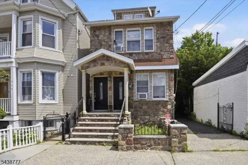 318 Highland Ave, Kearny, NJ 07032 - #1