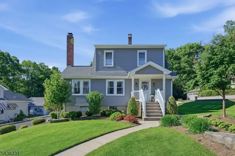 47 Gionti Pl, North Haledon, NJ 07508 - #1