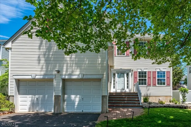 49 Wexford Way, Bradley Gardens, NJ 08807 - #1