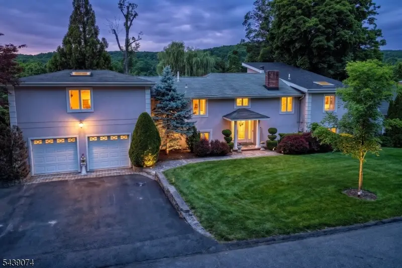 45 Lakeshore Dr, Oakland, NJ 07436 - #2