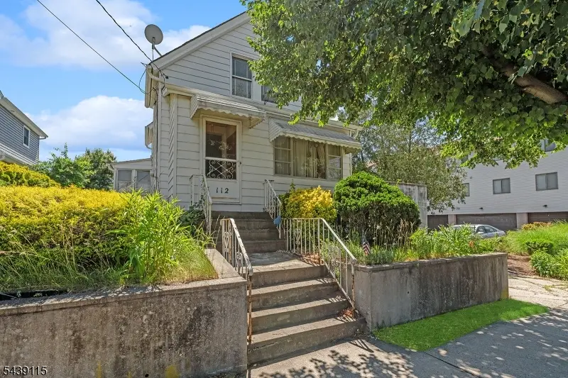 112 Page Ave, Lyndhurst, NJ 07071 - #1