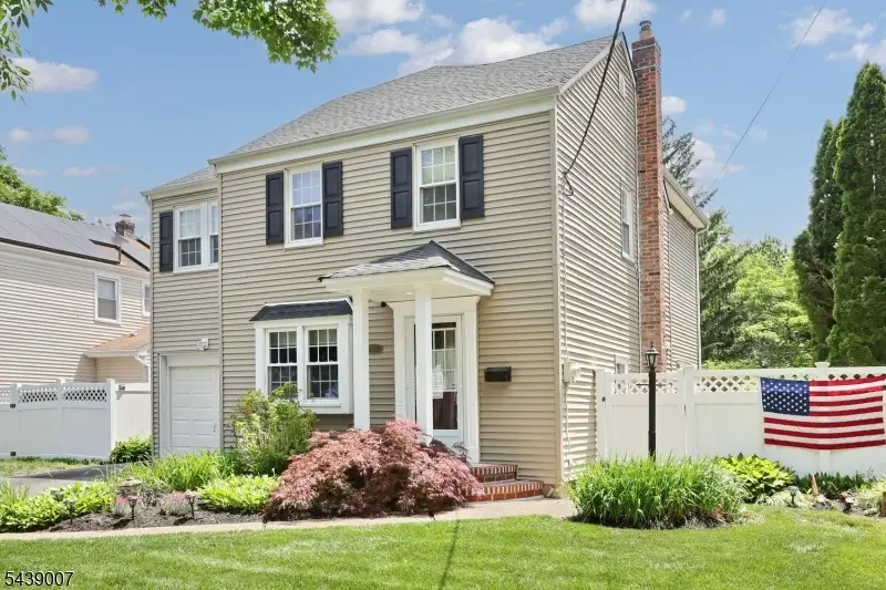 396 Burlington Rd, Paramus, NJ 07652 - #1