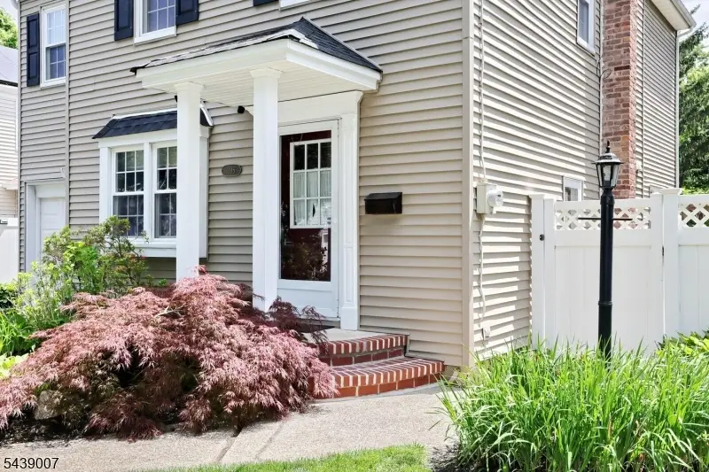 396 Burlington Rd, Paramus, NJ 07652 - #2