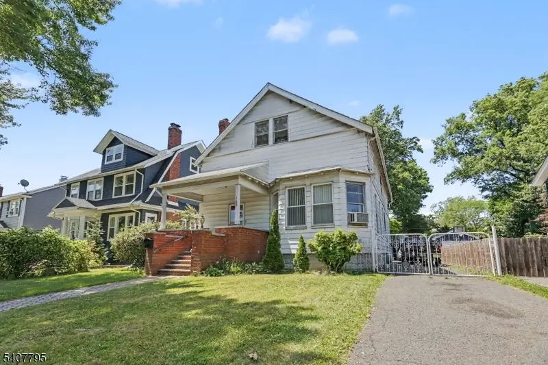 165 College Pl, South Orange Village, NJ 07079 - #3