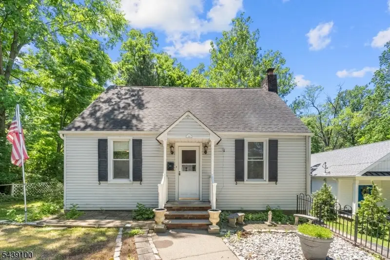 226 E Northfield Rd, Livingston, NJ 07039 - #1