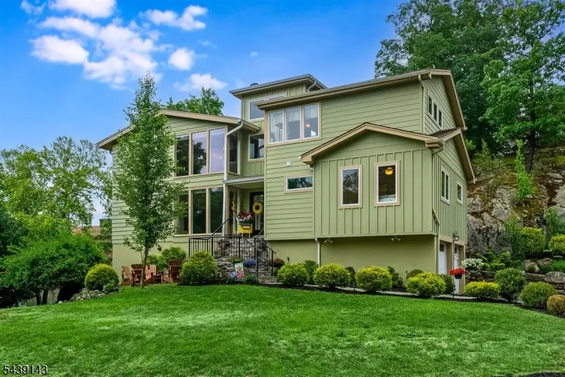 17 Cedar Falls Ter, Lake Mohawk, NJ 07871 - #1