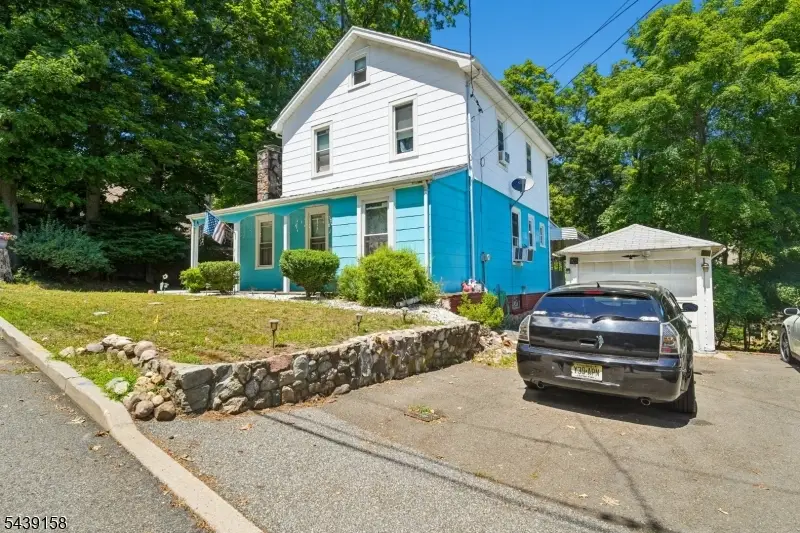 20 Nassau St, North Haledon, NJ 07508 - #3