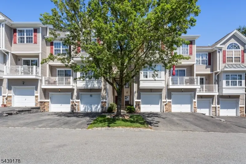 169 Vista Ter, Pompton Lakes, NJ 07442 - #1