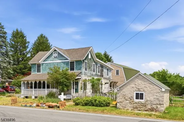 92 Randolph Ave, Mine Hill Twp., NJ 07803