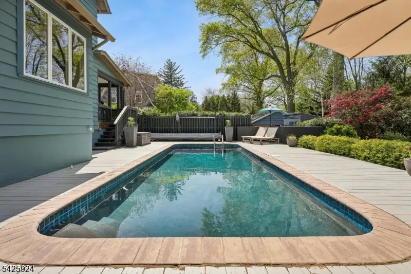 497 Prospect St, Maplewood, NJ 07040 - #1