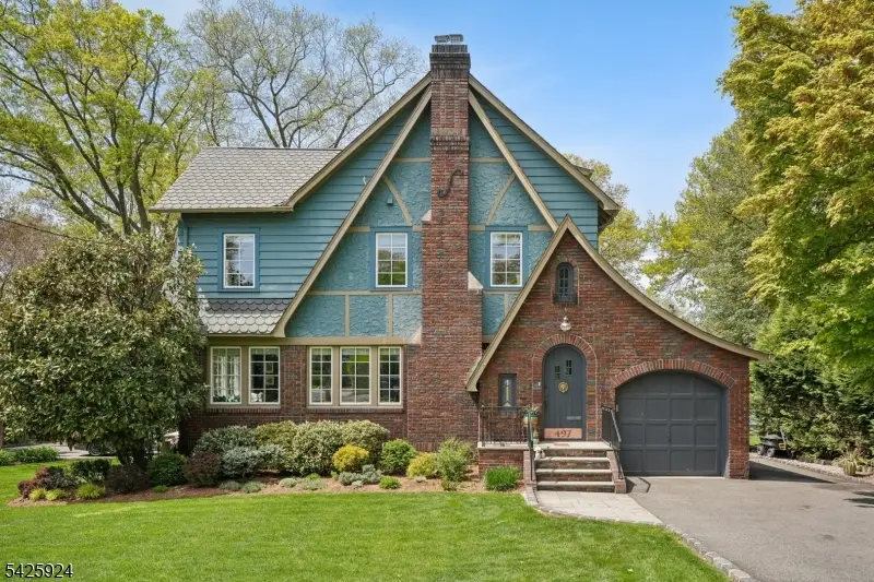 497 Prospect St, Maplewood, NJ 07040 - #3