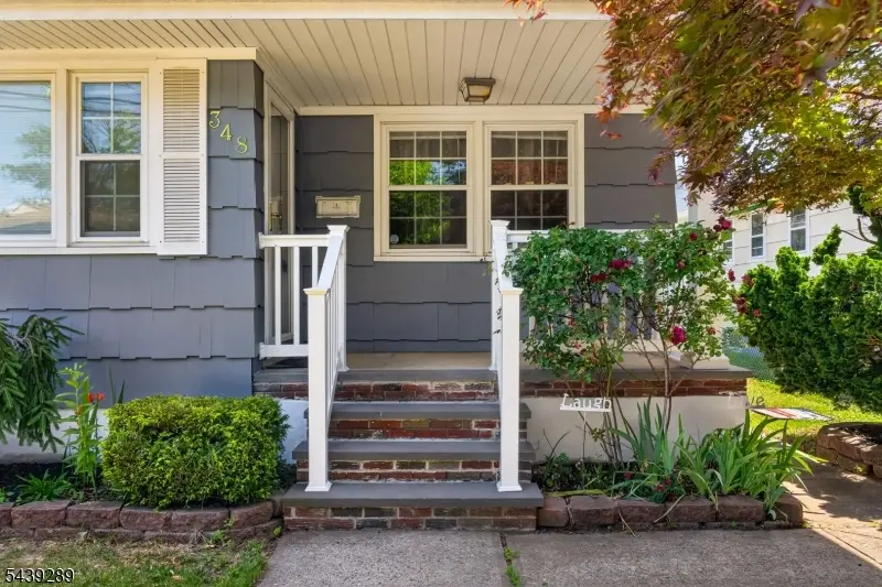 348 W Emerson Ave, Rahway, NJ 07065 - #2