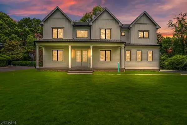 81 Ridge Dr, Livingston Twp., NJ 07039