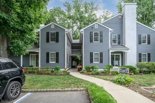 28 Countryside Dr Ondo, Bernards Twp., NJ 07920