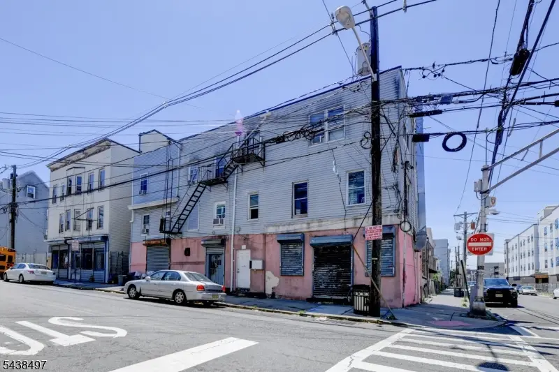 122 16th Ave, Paterson, NJ 07501 - #1