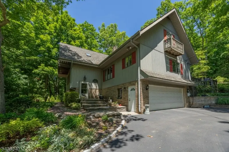 1150 Lakeside Dr E, Highland Lakes, NJ 07422 - #1