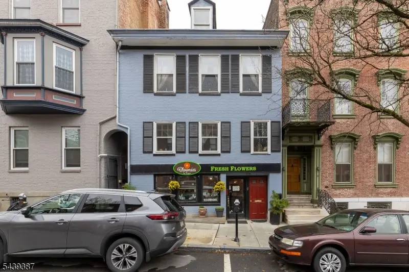 21 N 2nd St, Easton, NJ 18042 - #1