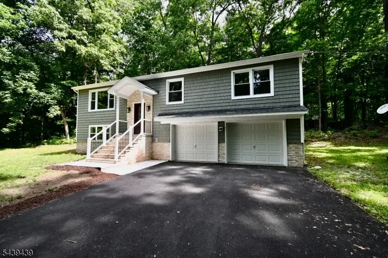 1 Appleseed Rd, Vernon, NJ 07461 - #1