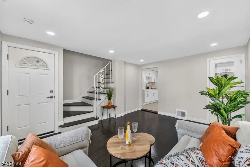 1380 Hamilton St, Elizabeth, NJ 07208 - #2