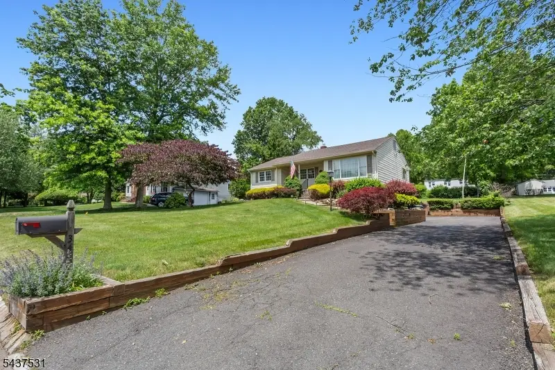34 Cross Rd, Lyons, NJ 07920 - #1