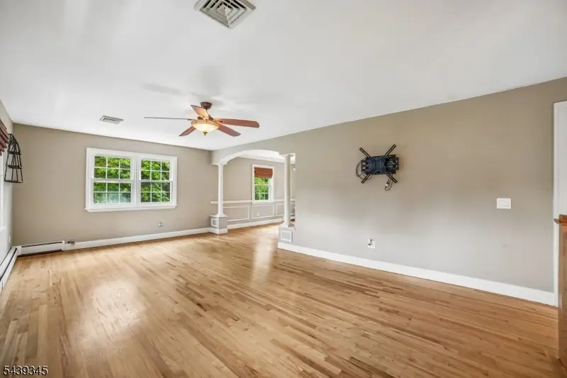 87 Reinman Rd, Warren, NJ 07059 - #3