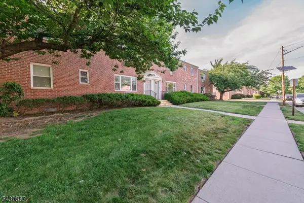 42 York Drive, Edison Twp., NJ 08817