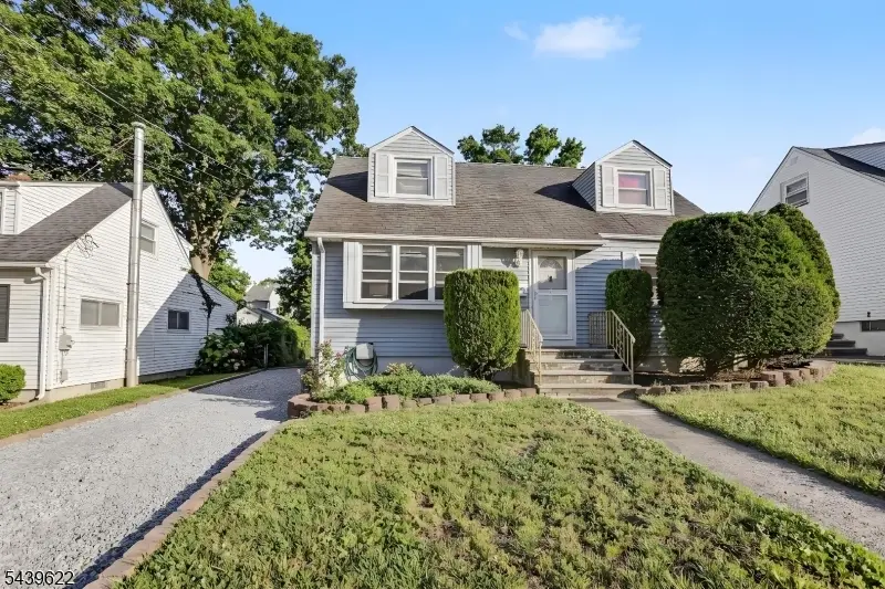 68 16th Ave, Elmwood Park, NJ 07407 - #3
