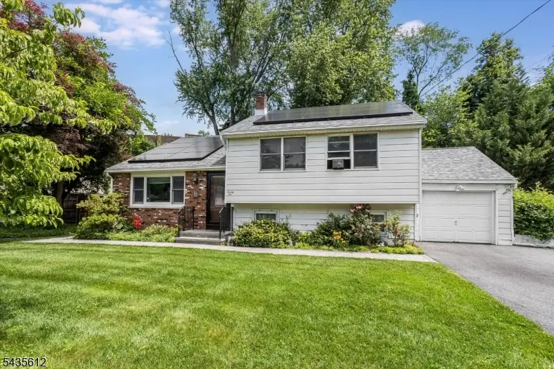22 Forest Trl, Denville, NJ 07834 - #1