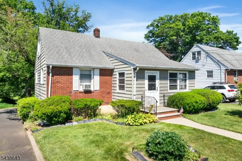 623 1st Ave, Raritan, NJ 08869 - #1