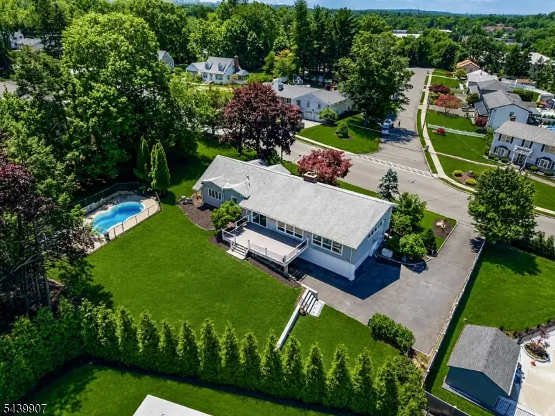 128 Beverly Rd, Fairfield, NJ 07004 - #2