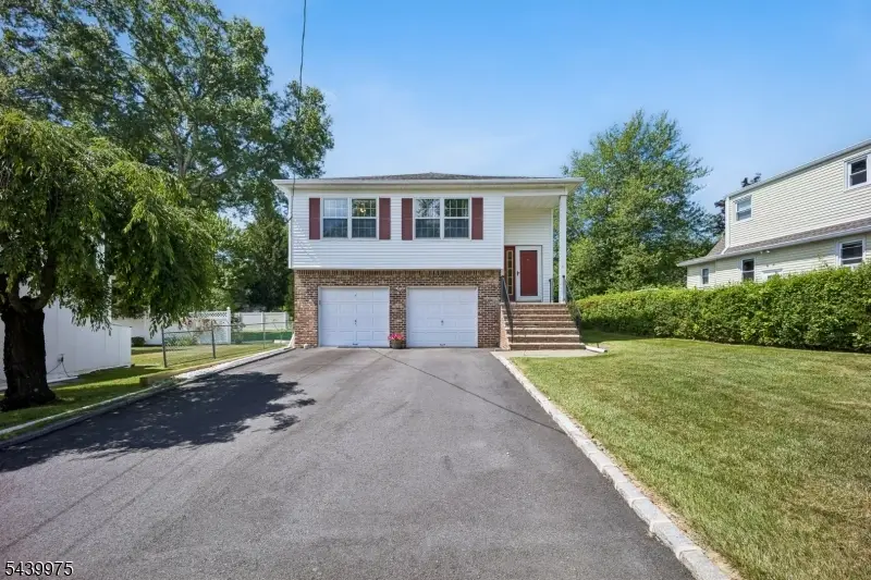 11 Pine Blvd, Cedar Knolls, NJ 07927 - #1