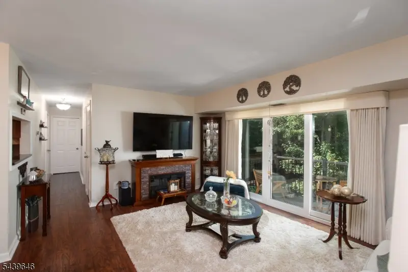 70 Haverhill Pl, Franklin, NJ 08873 - #2